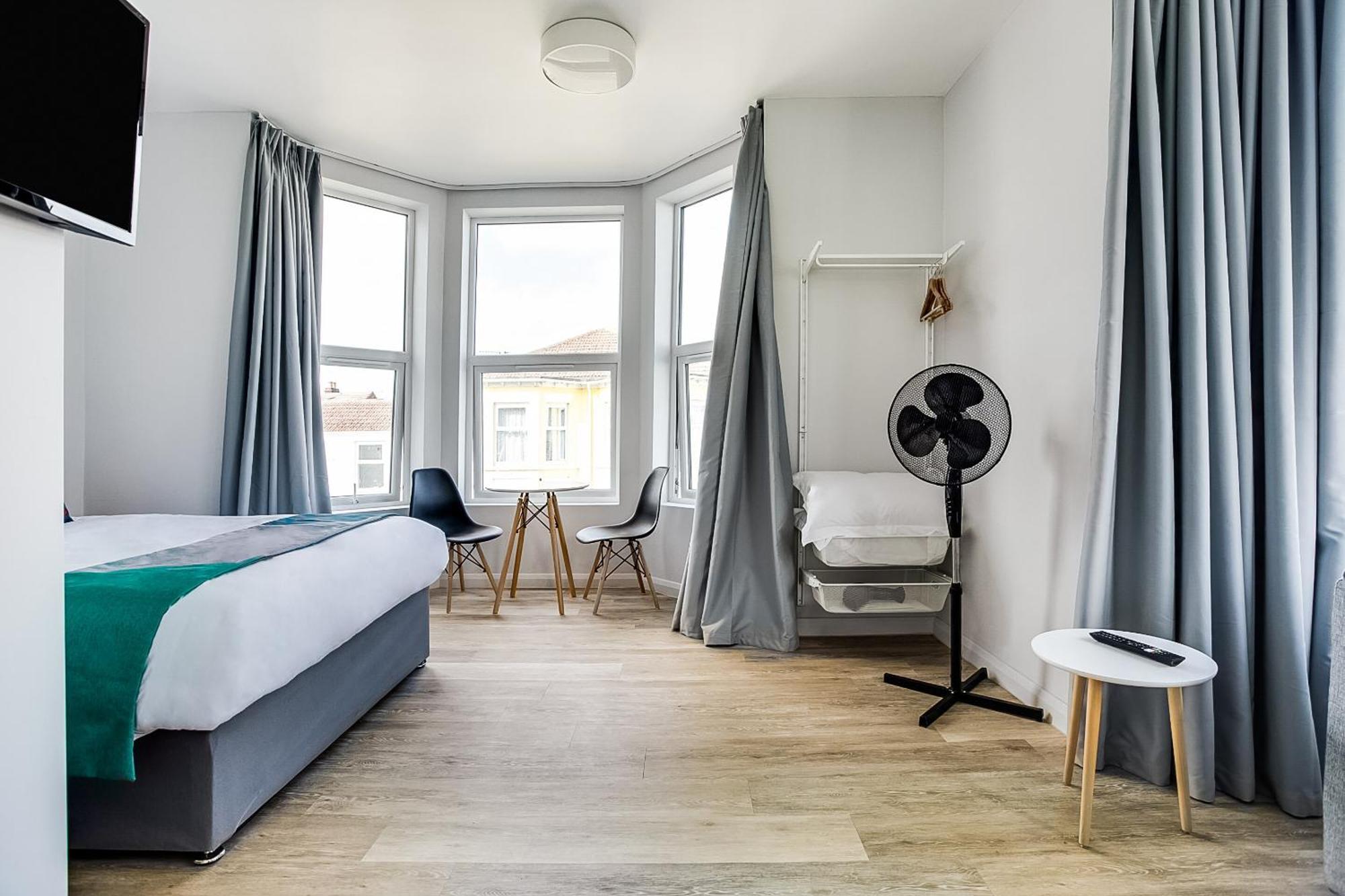 Oyo Studiotel Gy - Modern Hotel Apartments Great Yarmouth Luaran gambar
