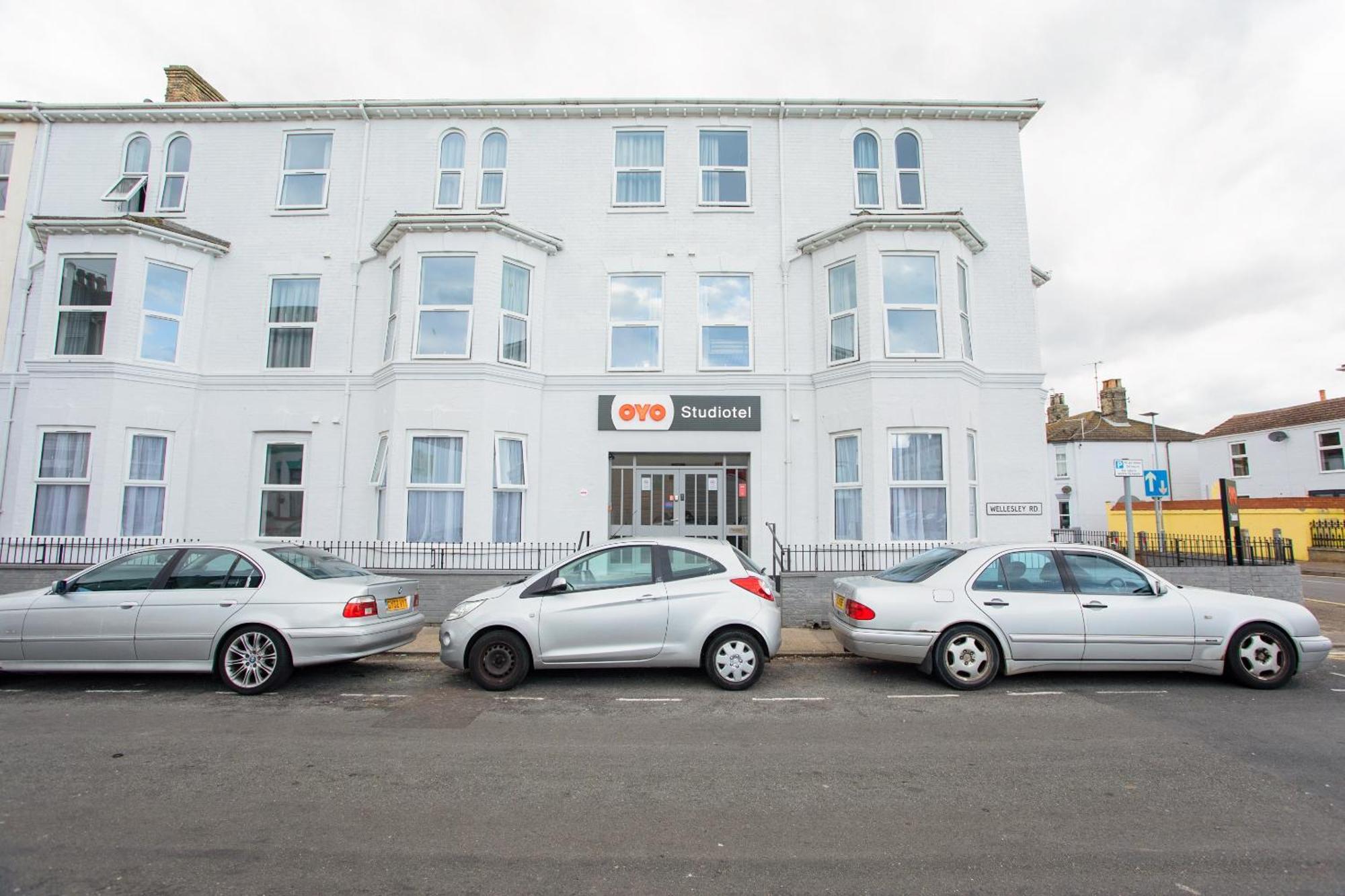 Oyo Studiotel Gy - Modern Hotel Apartments Great Yarmouth Luaran gambar